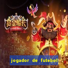 jogador de futebol com a letra p